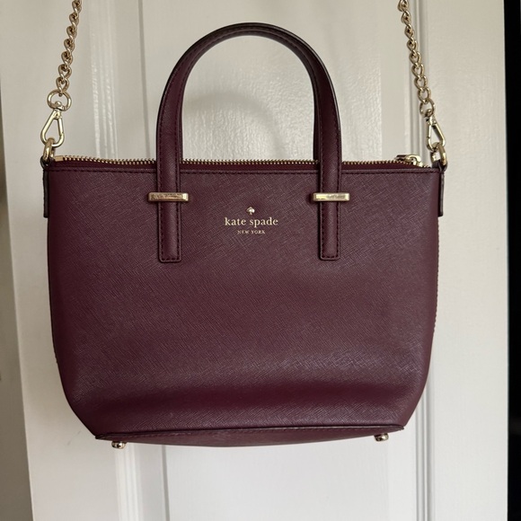 kate spade Handbags - Kate Spade Burgundy Saffiano Leather Crossbody Satchel Gold Chain Strap Red Wine